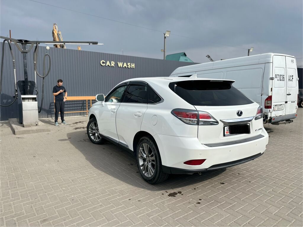 Lexus RX: 2014 г., 3.5 л, Автомат, Гибрид, Внедорожник: фото 3