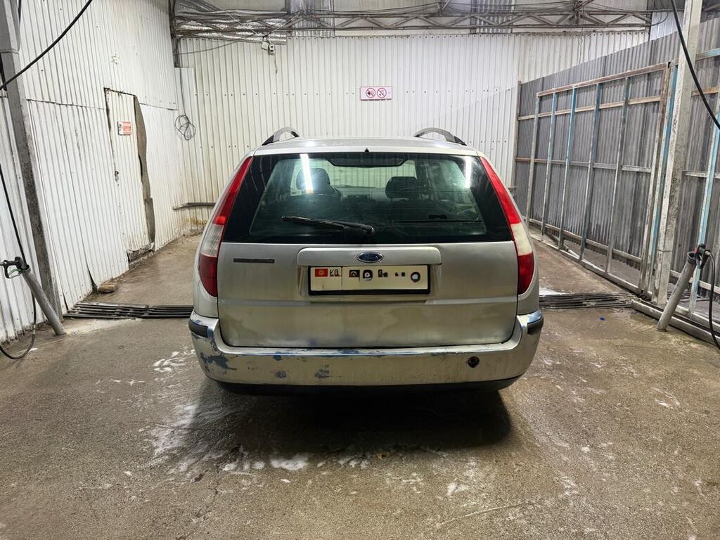 Ford Mondeo: 2003 г., Механика, Бензин, Универсал: фото 3