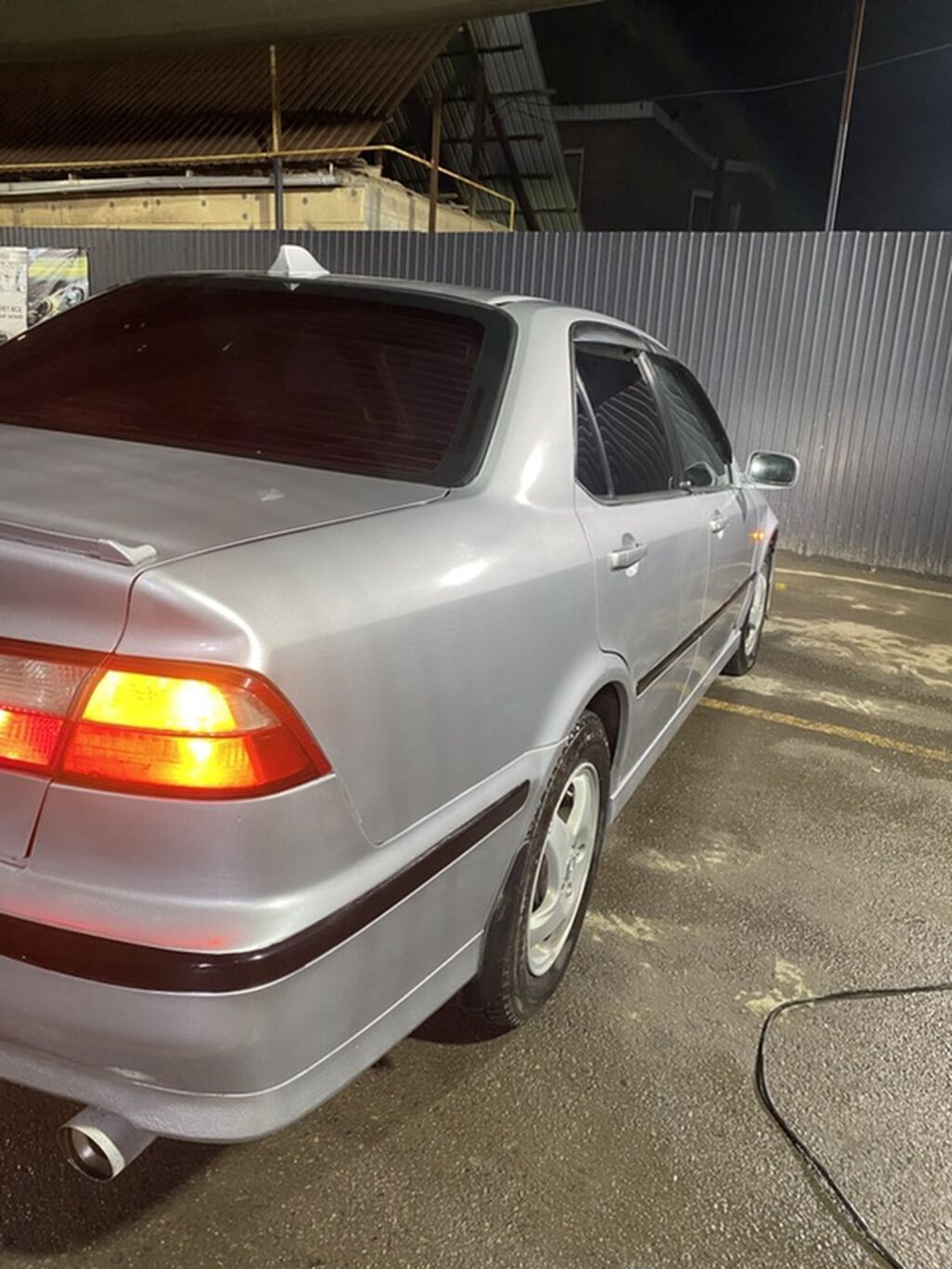 Honda Accord: 2000 г., 2 л, Автомат, Бензин, Седан: фото 2