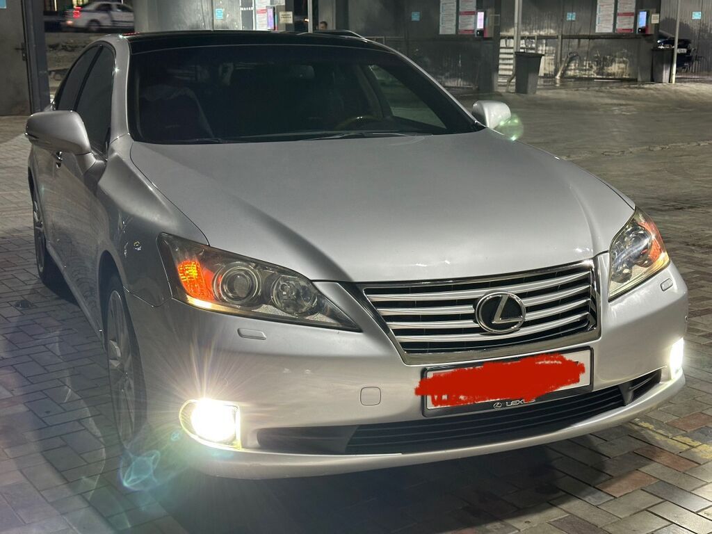 Lexus ES: 2010 г., 3.5 л, Автомат, Газ, Седан: фото 1