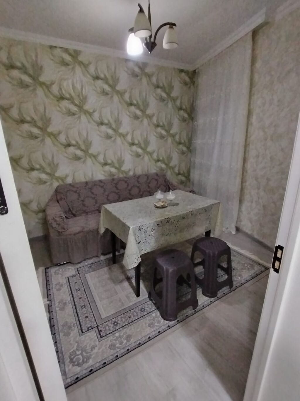 Binəqədi qəs. 3 otaqlı, 80 kv. m, Yeni təmirli