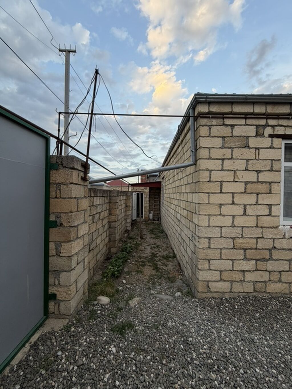 4 otaqlı, 100 kv. m, Kredit yoxdur, Orta təmir