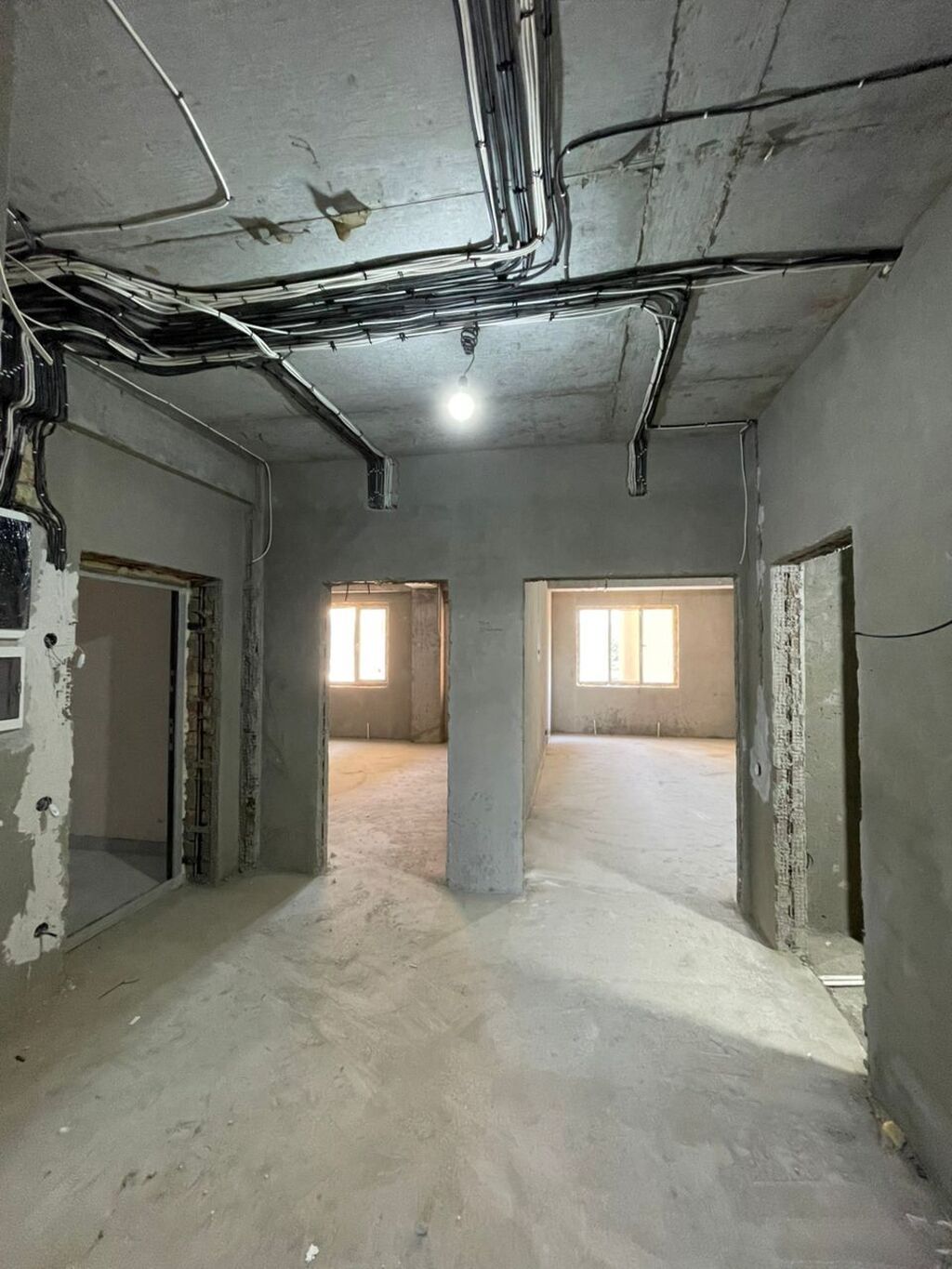 3 комнаты, 94 м², парк Фучика Элитка, 3 этаж, ПСО (под самоотделку): фото 4