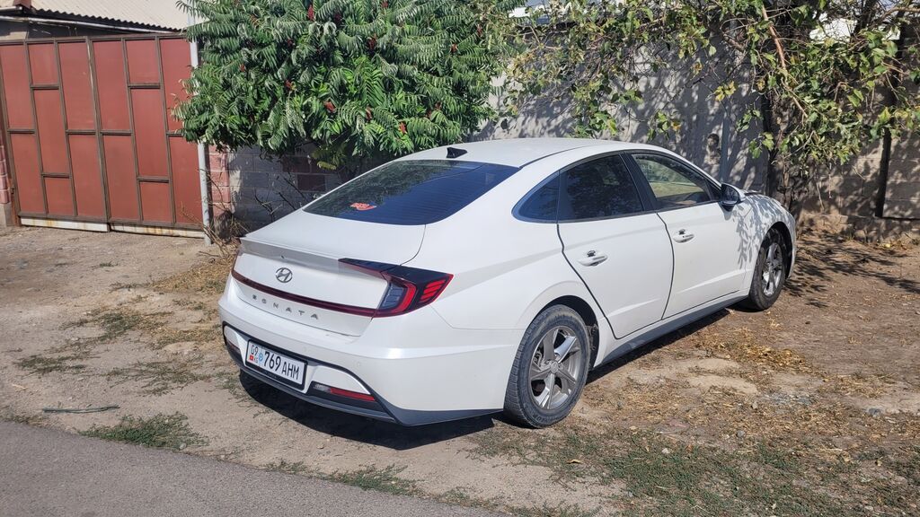 Hyundai Sonata: 2019 г., 2 л, Автомат, Лифтбек: фото 5