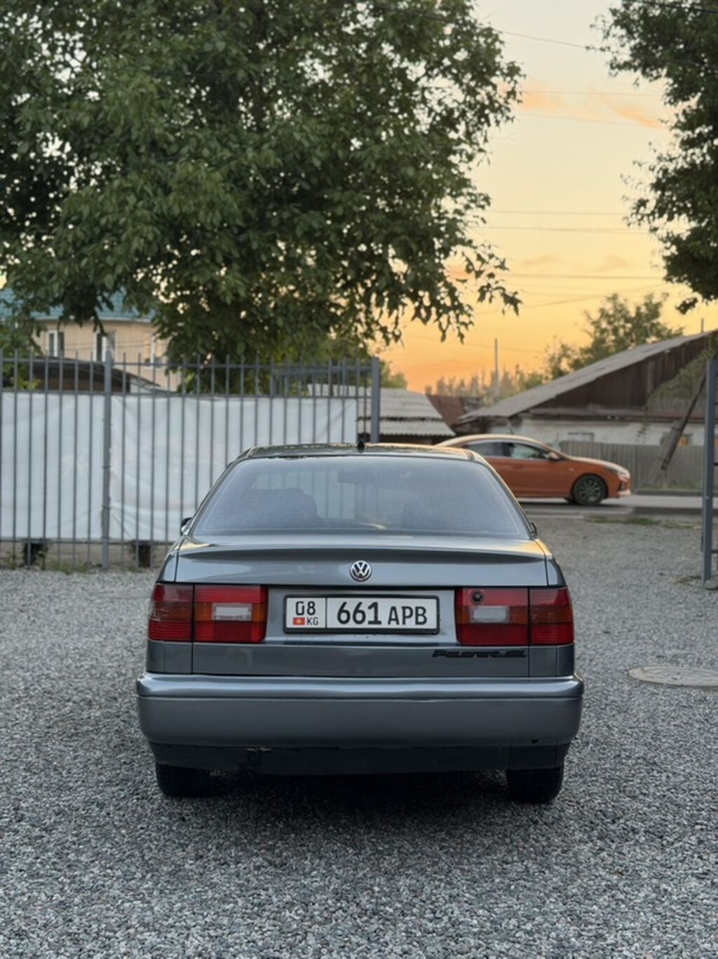 Volkswagen Passat: 1997 г., 2 л, Механика, Бензин, Седан: фото 6