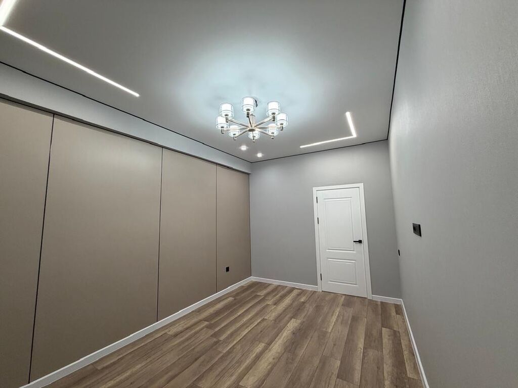 3 комнаты, 72 м², Пишпек Элитка, 14 этаж, Дизайнерский ремонт: фото 4