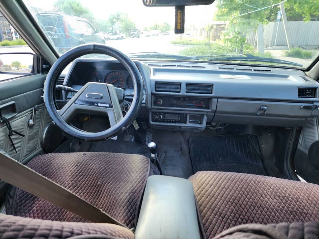 Nissan : 1986 г., Механика, Дизель, Универсал: фото 3