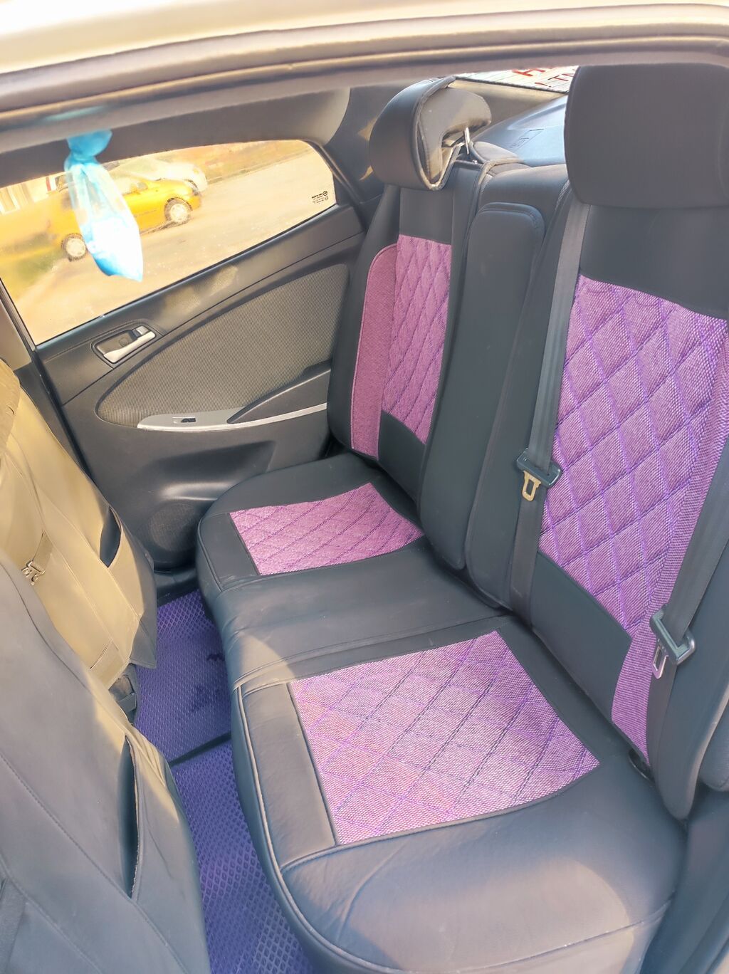 Hyundai Solaris: 2011 г., 1.6 л, Автомат, Бензин, Седан: фото 3