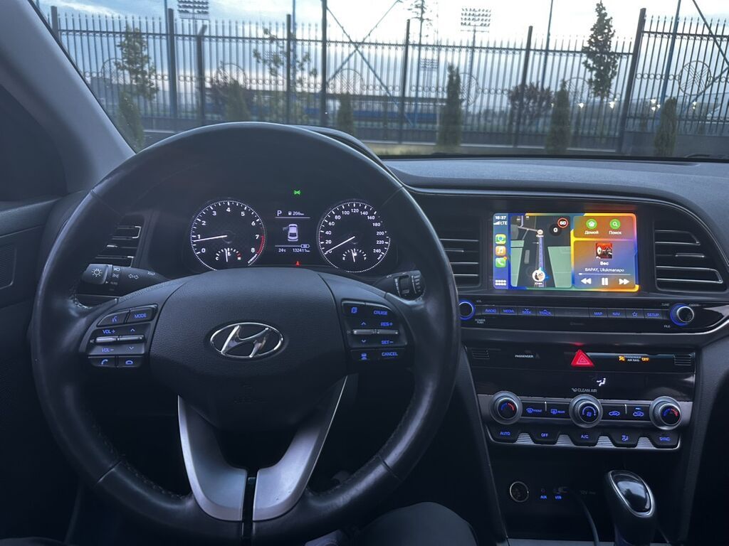 Hyundai Avante: 2019 г., 1.6 л, Автомат, Бензин, Седан: фото 6