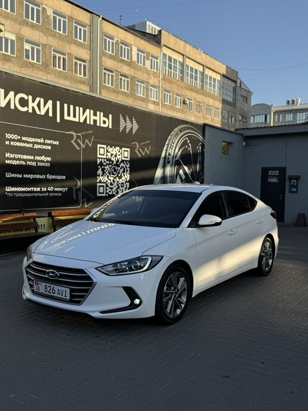 Hyundai Avante: 2018 г., 1.6 л, Автомат, Бензин, Седан: фото 2