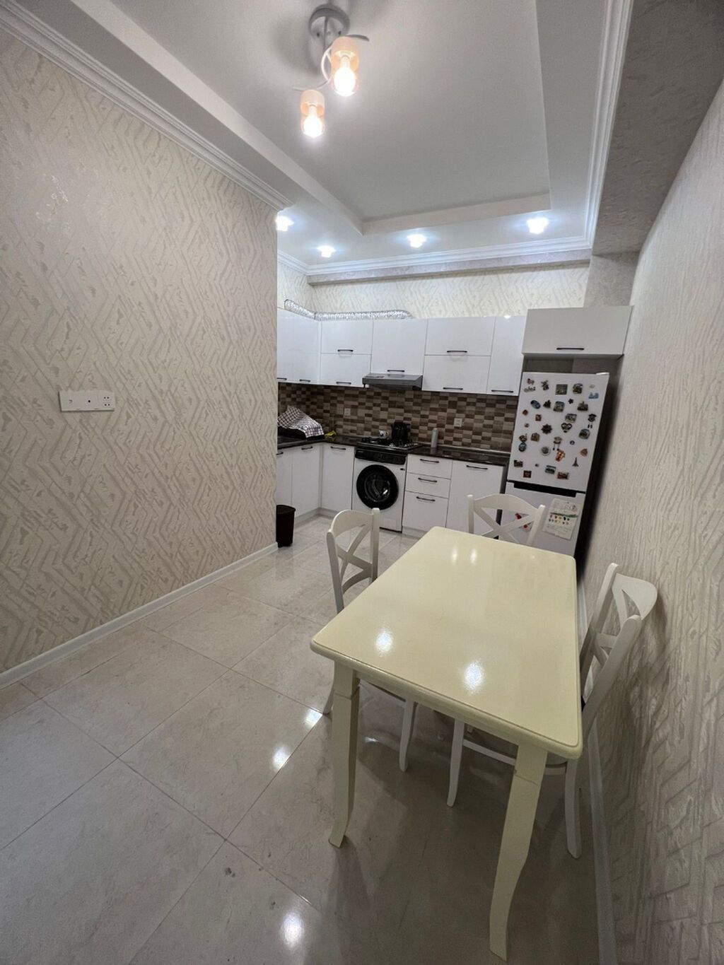 3 otaqlı, Yeni tikili, 128 kv. m