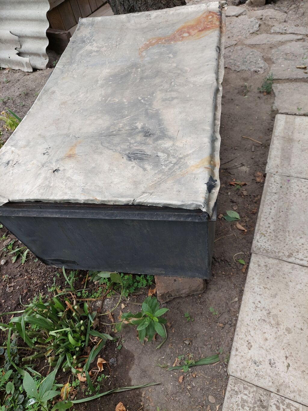 Железный ящик для уличного душа: фото 1