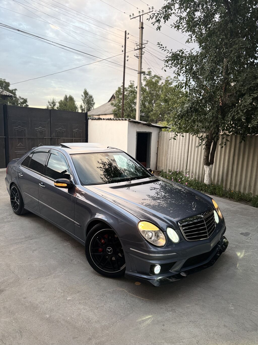 Mercedes-Benz E-Class: 2003 г., 5 л, Автомат, Бензин, Седан: фото 4