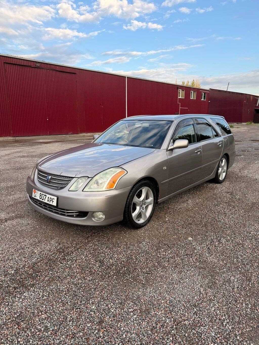 Toyota Mark II: 2002 г., 2.5 л, Автомат, Бензин, Универсал: фото 4