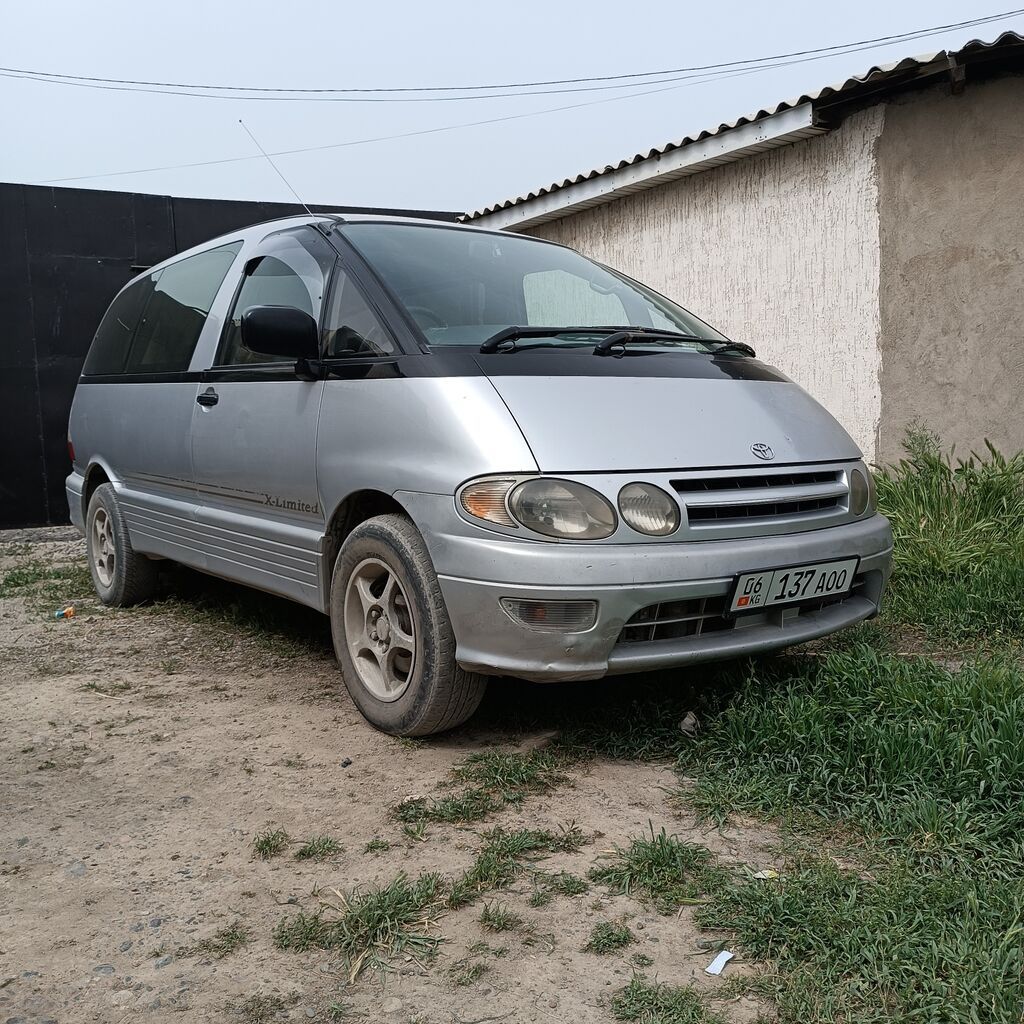 Toyota Estima