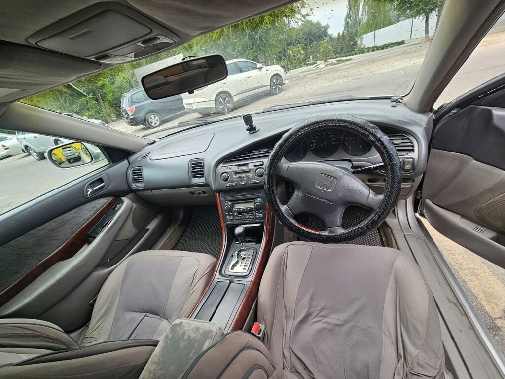Honda Saber: 1999 г., 2.5 л, Автомат, Бензин, Седан: фото 7