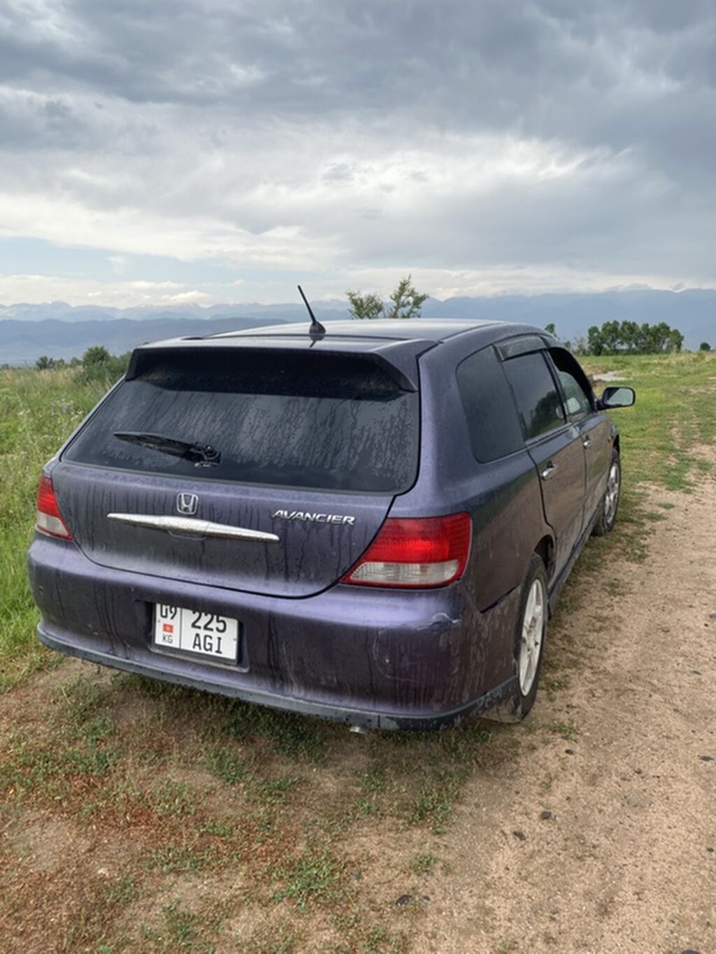 Honda Avancier: 2001 г., 2.3 л, Автомат, Бензин, Универсал — фото 2