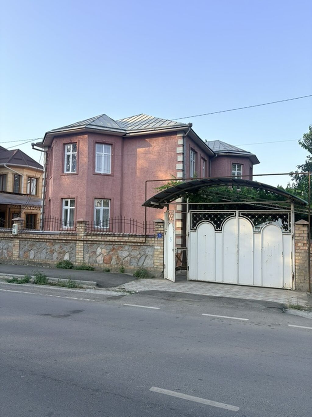 Сдается 2 этажный дом в городе Ош на длительный срок. Просторный: фото 8