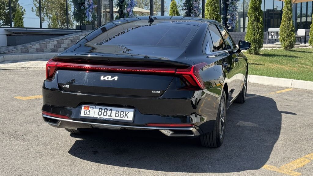 Kia K8: 2022 г., 1.6 л, Гибрид, Фастбек: фото 2