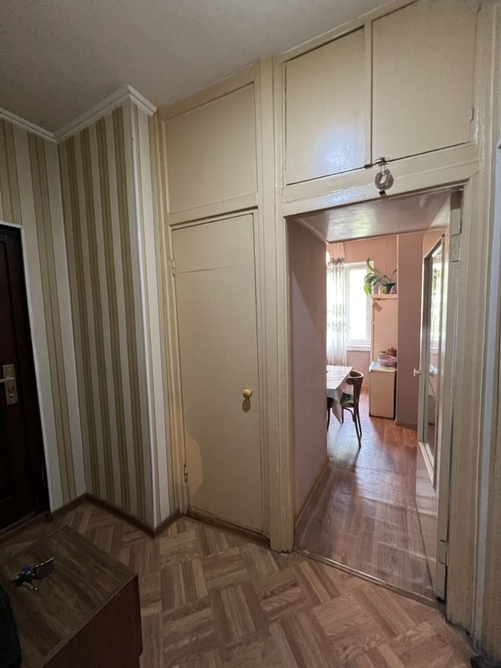 3 комнаты, 58 м², Центральная мечеть 105 серия, 2 этаж, Старый ремонт: фото 8