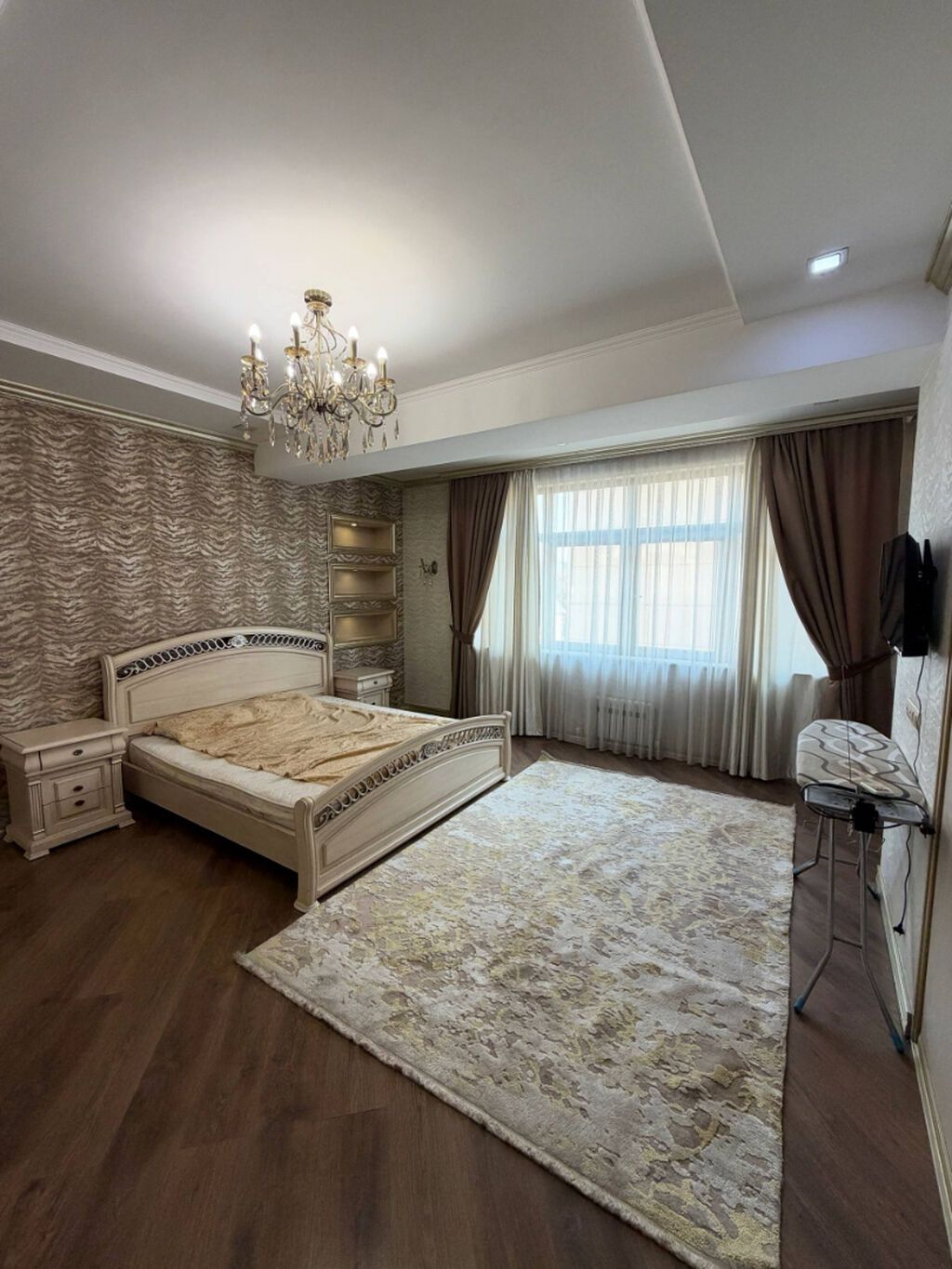 2 комнаты, 84 м², Бишкек Парк ТРЦ Элитка, 7 этаж, Евроремонт: фото 3