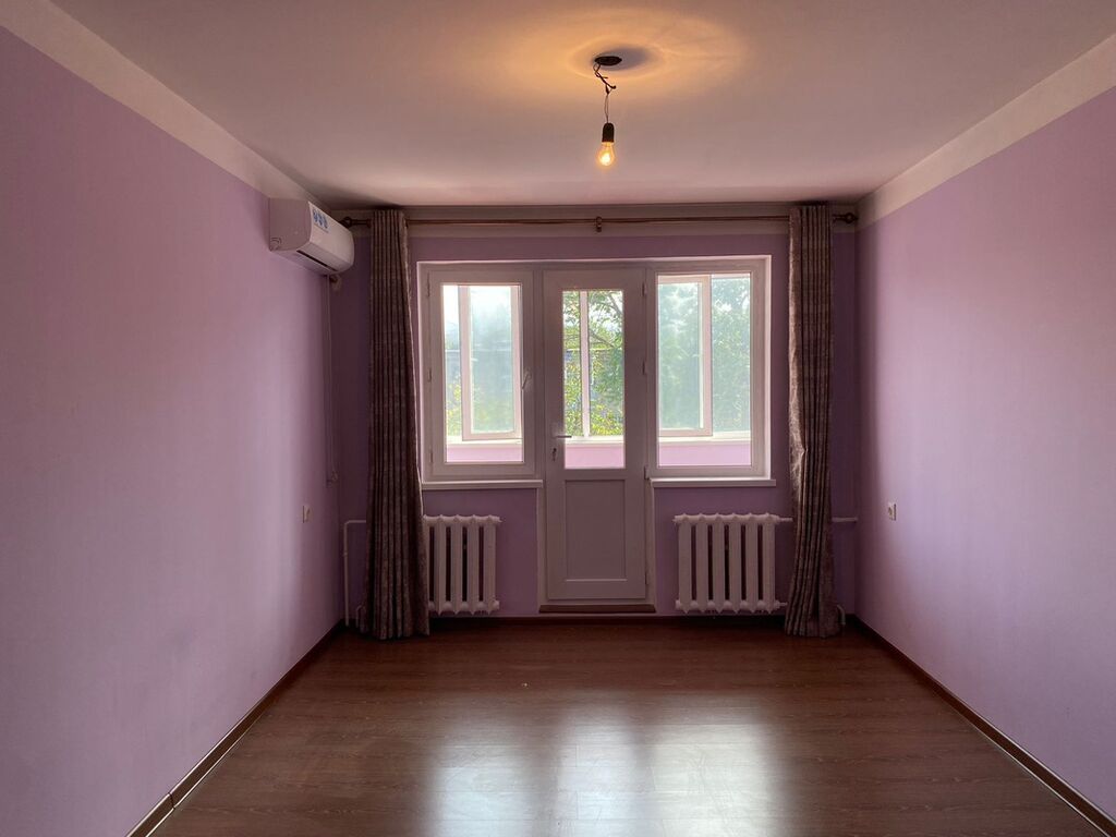 Срочно Продается 2-х ком квартира Район -10 мкр Серия -104 серия: фото 1