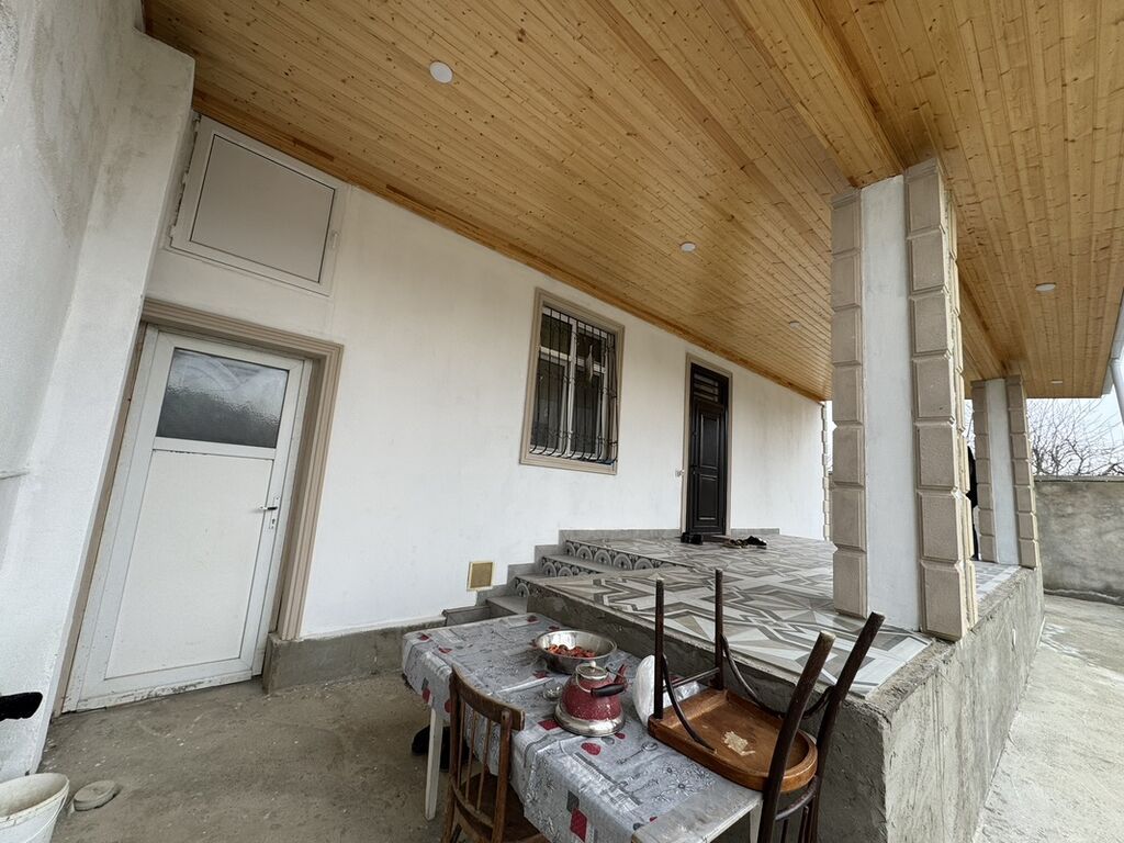 4 otaqlı, 120 kv. m, Yeni təmirli