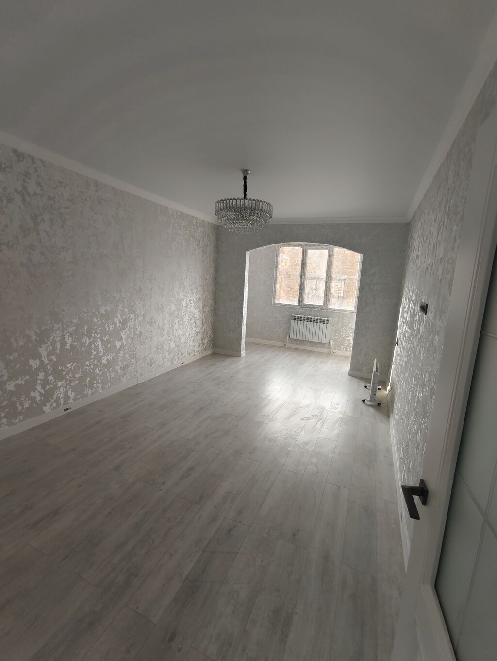 2 комнаты, 67 м², 106 серия улучшенная, Технопарк 106 серия улучшенная, 1 этаж, Дизайнерский ремонт: фото 2