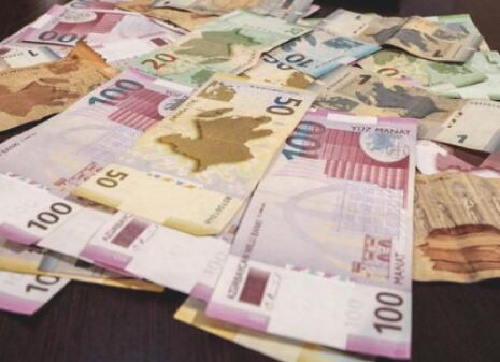 Манат (денежная единица). 10 манат азербайджан. Валюта азербайджанский манат. Азербайджанский манат деньги. Деньги манаты.