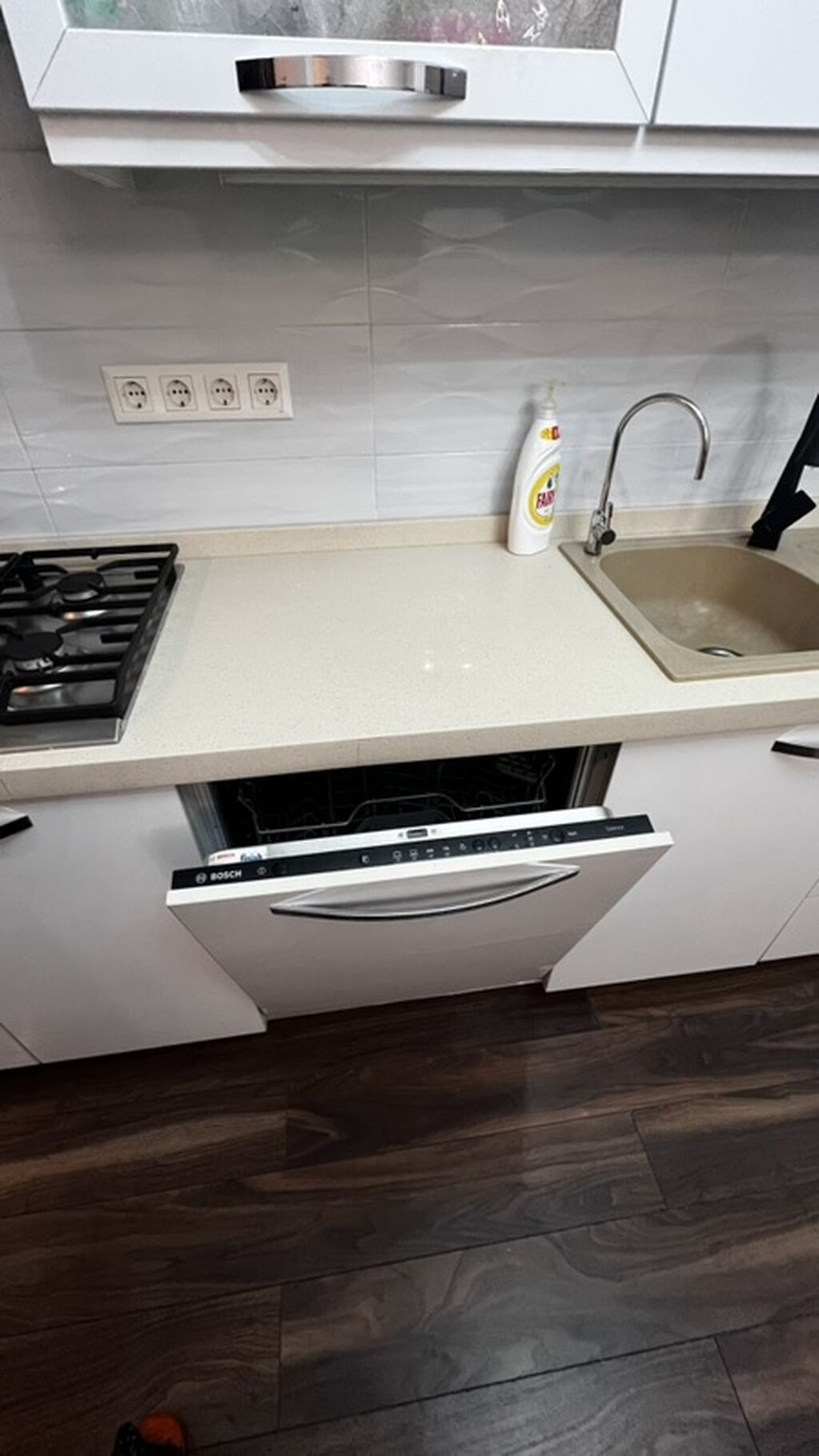 СДАЁТСЯ ПРОСТОРНАЯ 3-КОМНАТНАЯ КВАРТИРА 105 М² В ЦЕНТРЕ БИШКЕКА | 2: фото 4