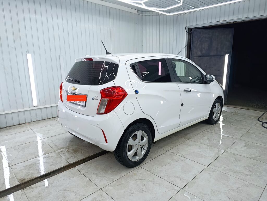 Chevrolet Spark: 2017 г., 1 л, Вариатор, Бензин, Хэтчбэк: фото 5