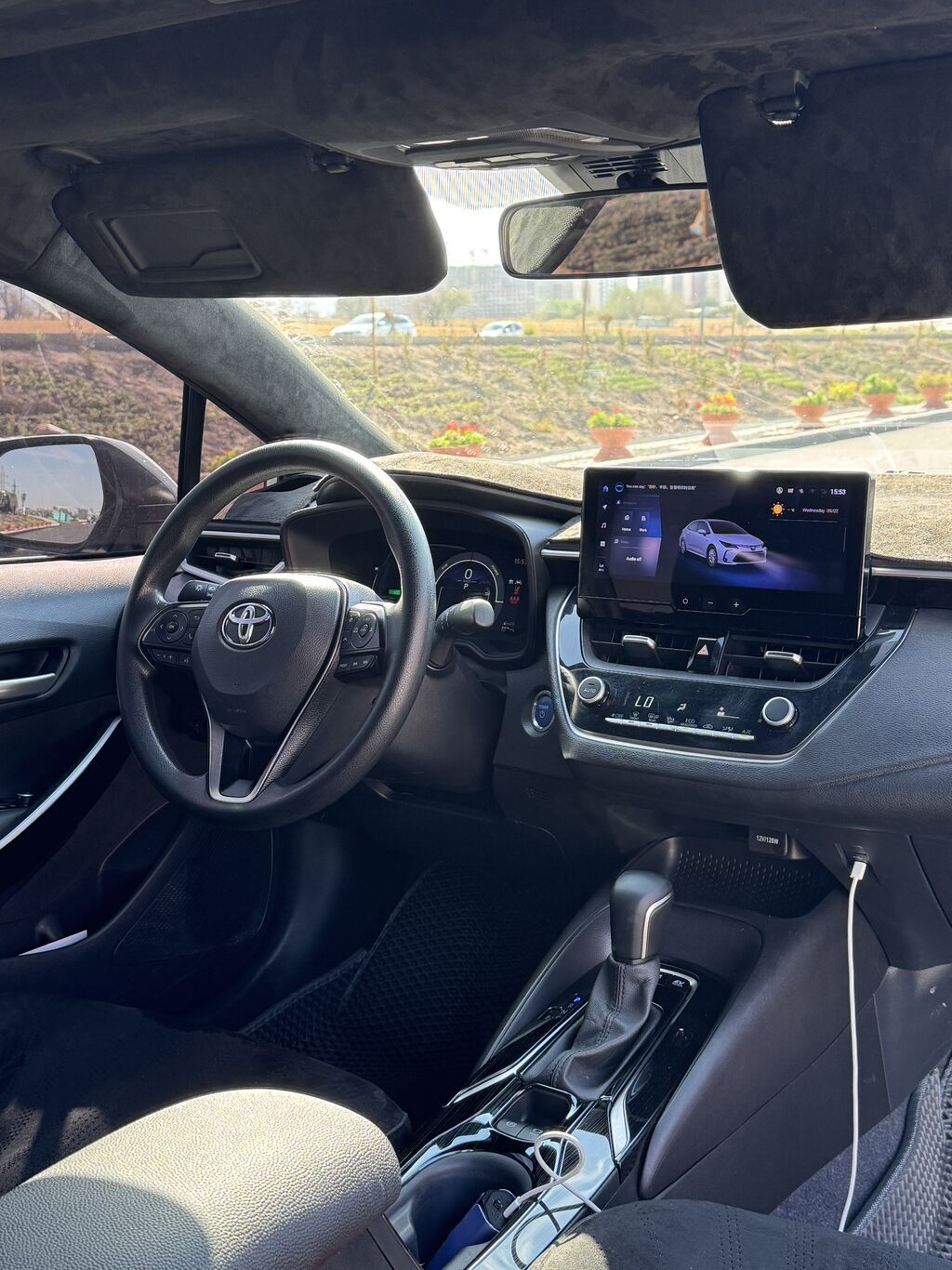Toyota Corolla: 2023 г., 1.8 л, Автомат, Гибрид, Седан: фото 6