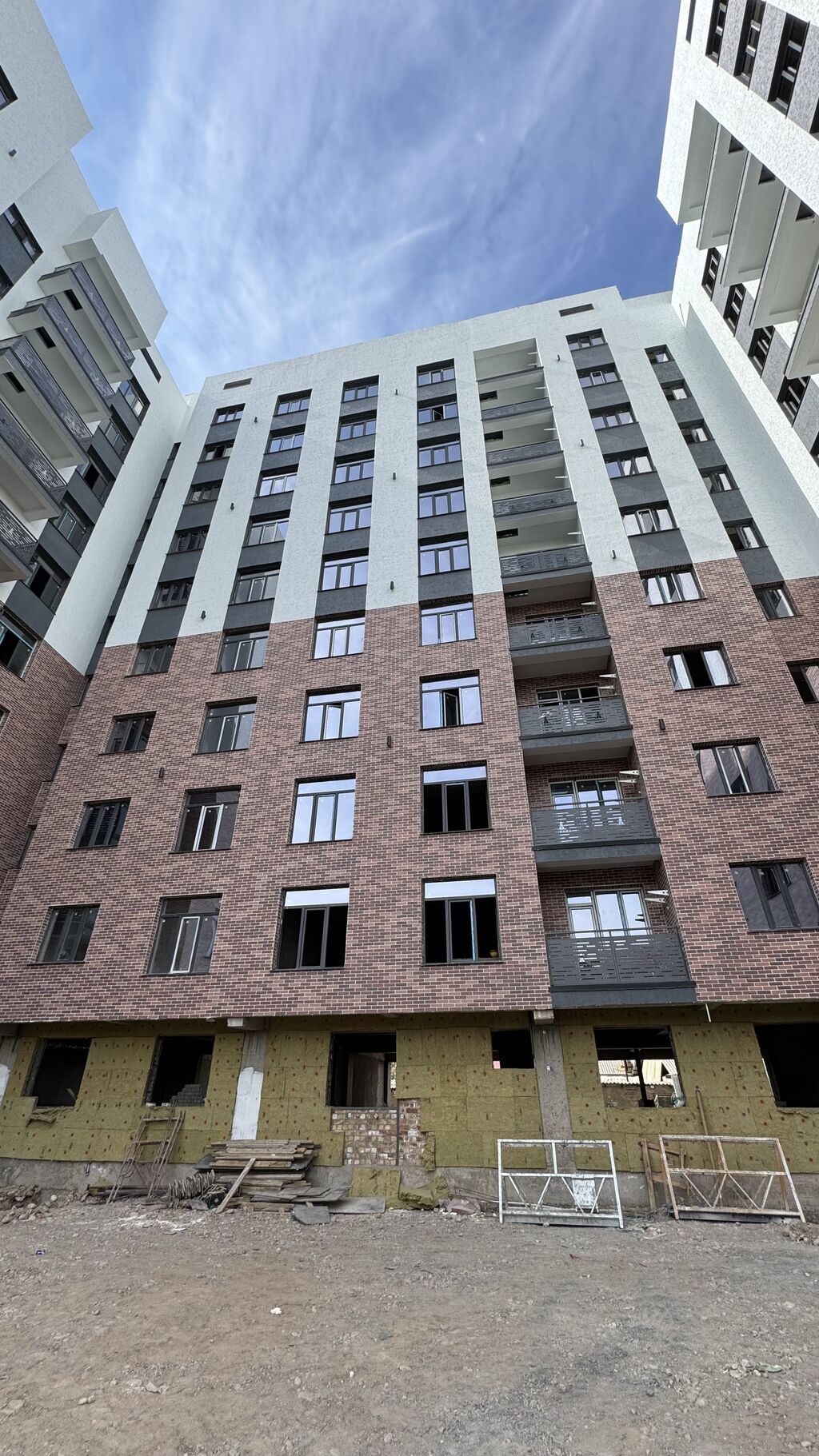 1 комната, 49 м², Нижний Джал (Джал-23) Элитка, 9 этаж, ПСО (под самоотделку): фото 1