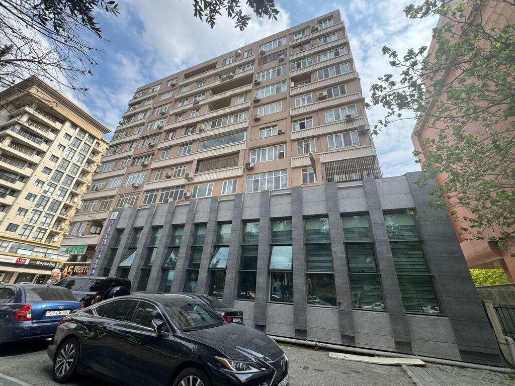 Nəriman Nərimanovda 2 otaqlı köhnə tikili mənzil satılır, 42 m², 160 000 AZN, şəkil 2 / 12