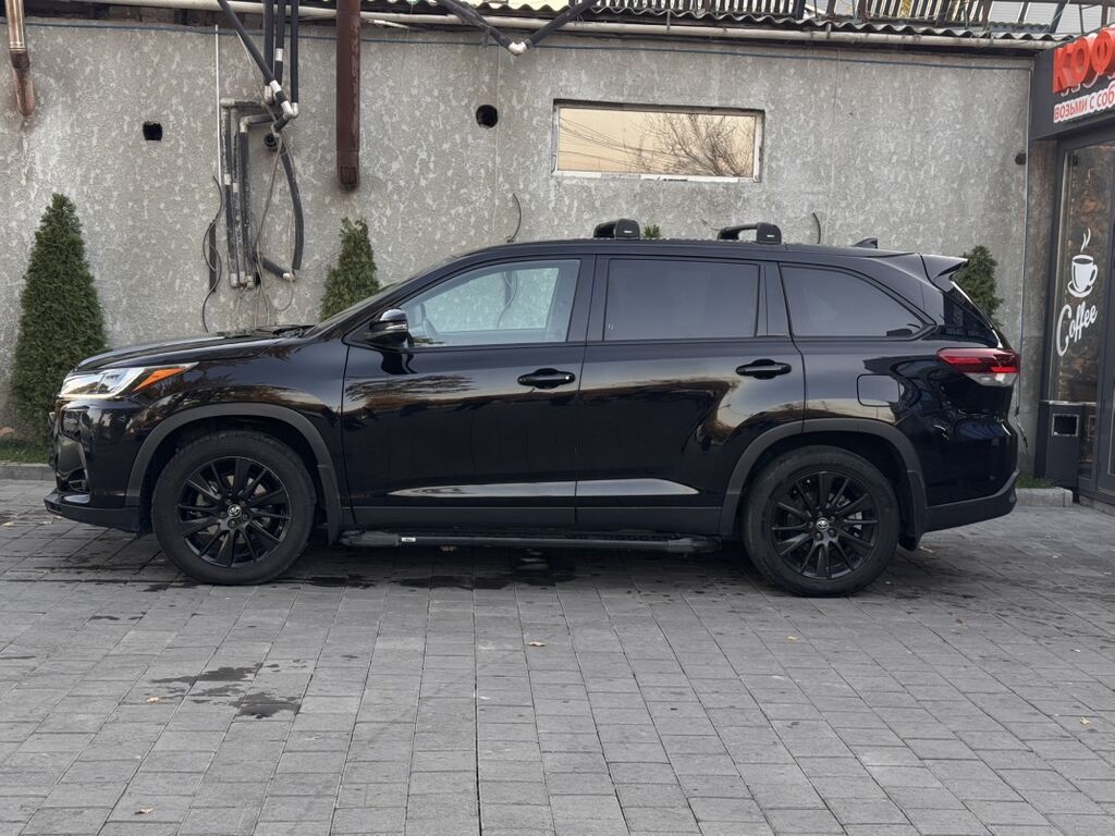 Toyota Highlander: 2019 г., 3.5 л, Автомат, Бензин, Кроссовер: фото 4