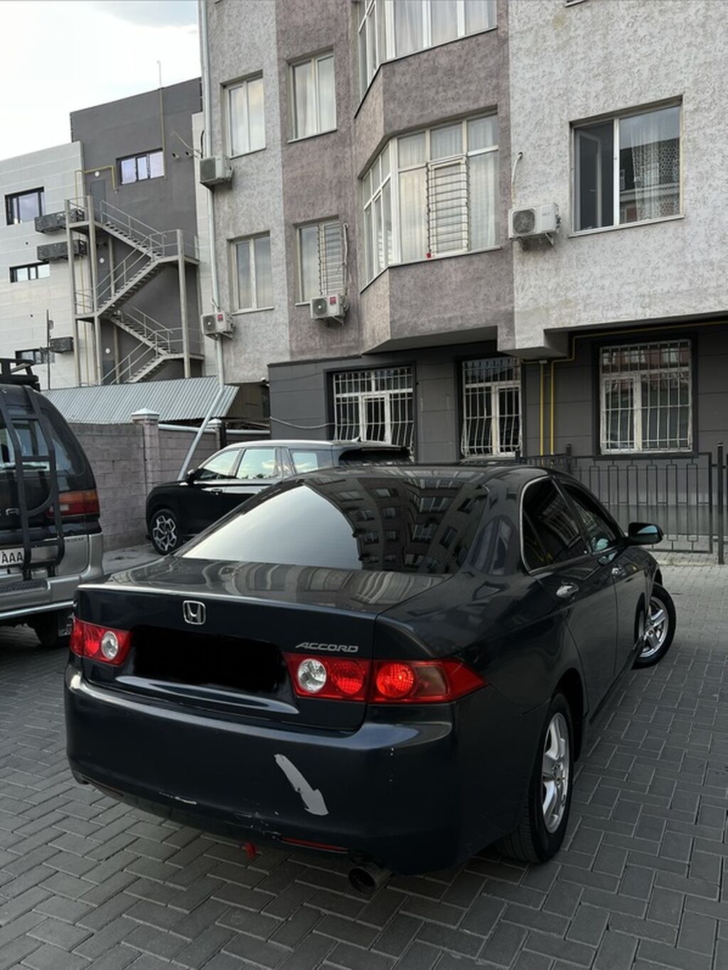 Honda Accord: 2004 г., 2 л, Автомат, Бензин, Седан: фото 7