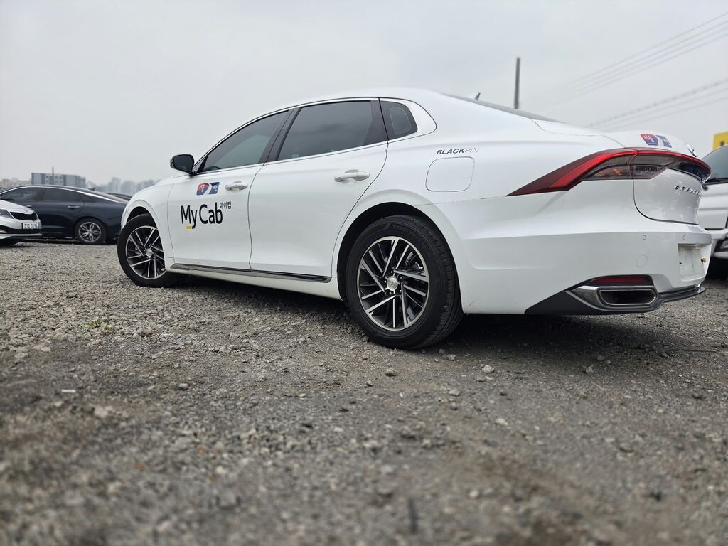 Hyundai Grandeur: 2020 г., 3 л, Автомат, Газ, Седан: фото 4