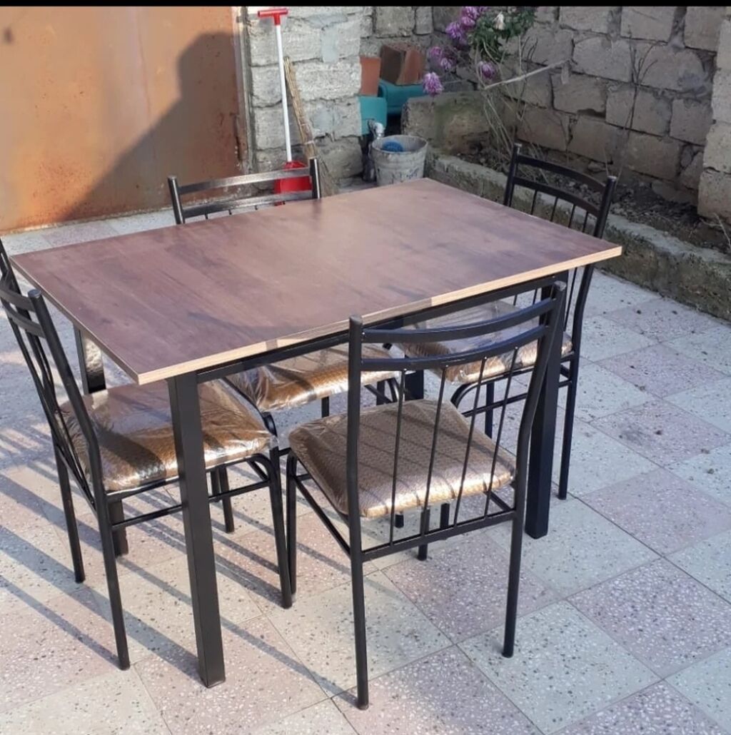 Metall karkaslı yemək masası və 4 ədəd stul dəsti - Masa: düzbucaqlı
