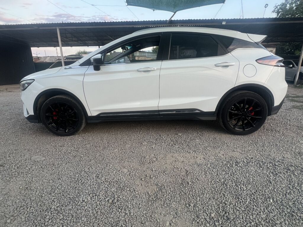Geely Coolray: 2021 г., 1.4 л, Автомат, Бензин, Кроссовер: фото 2