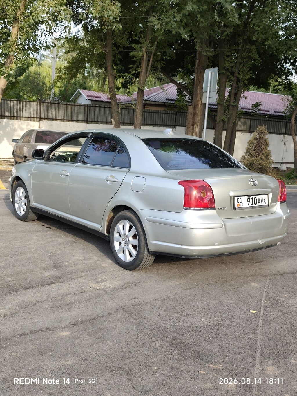 Toyota Avensis: 2003 г., 1.8 л, Механика, Бензин, Седан: фото 4