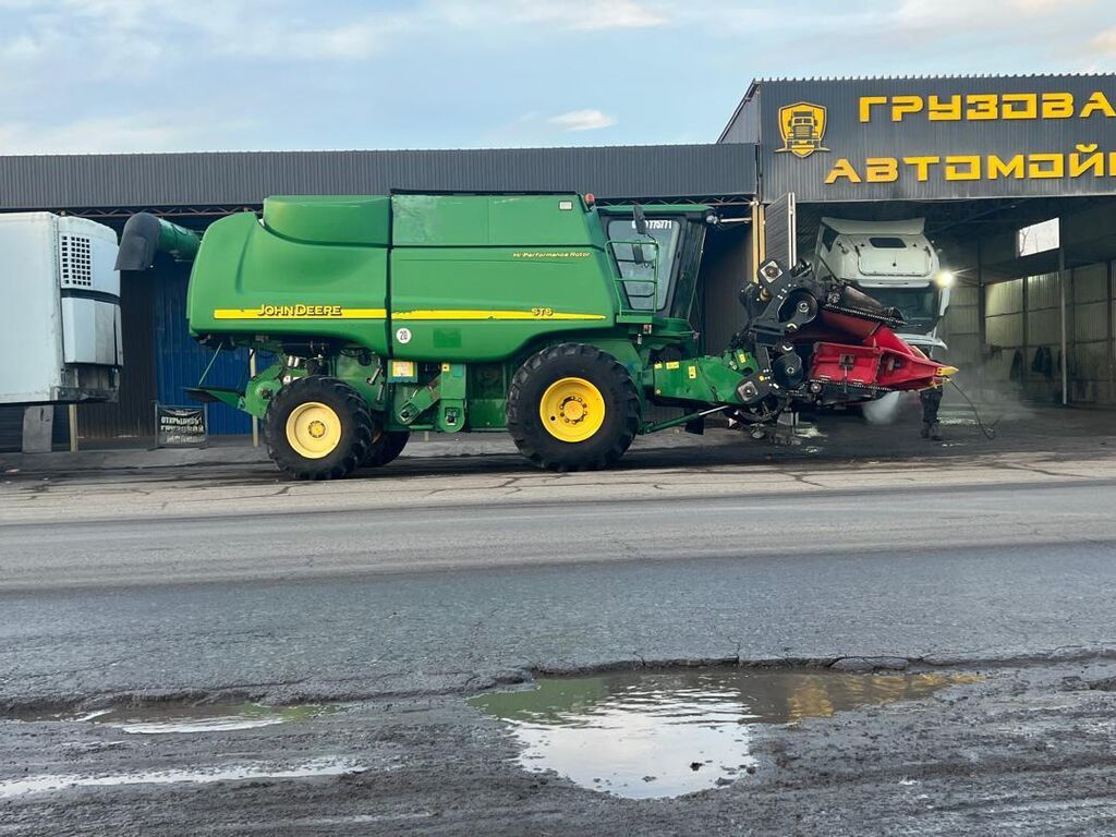 Комбайн зерноуборочный John Deere STS (Hi-Performance Rotor)9880: фото 3
