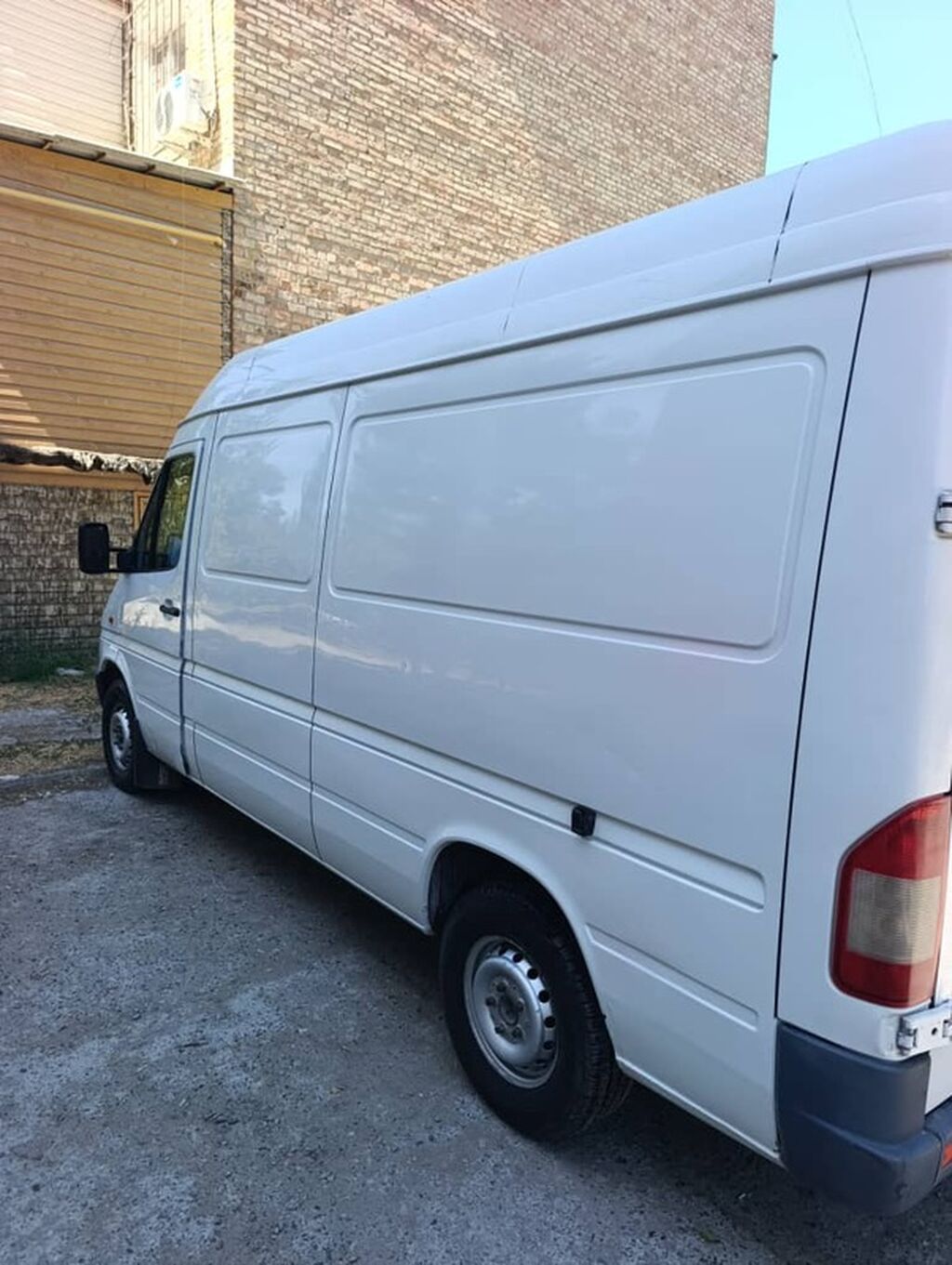 Mercedes-Benz Sprinter, цельнометаллический грузовой фургон с высокой: фото 3