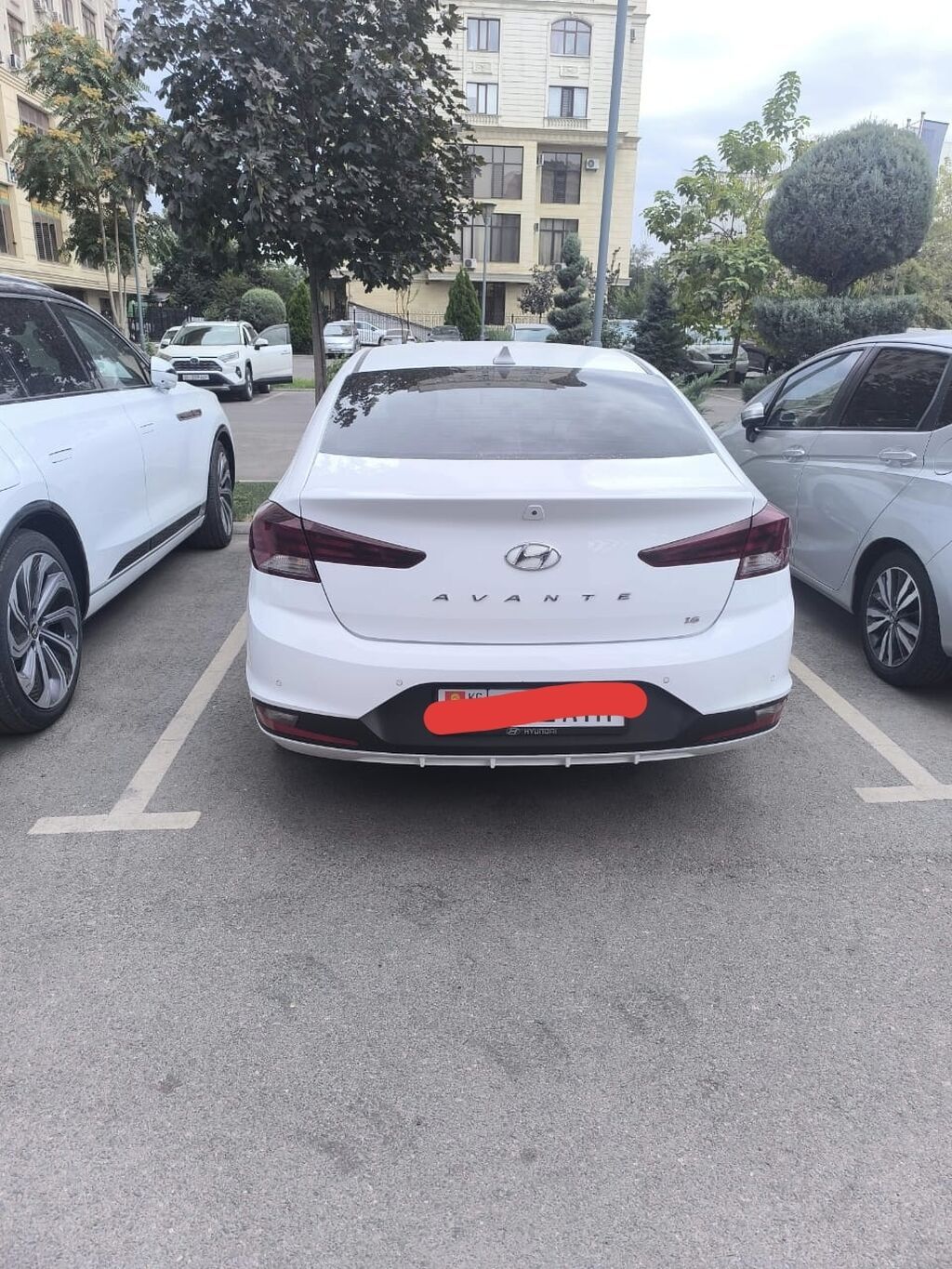 Hyundai Avante: 2019 г., 1.6 л, Автомат, Бензин, Седан: фото 1
