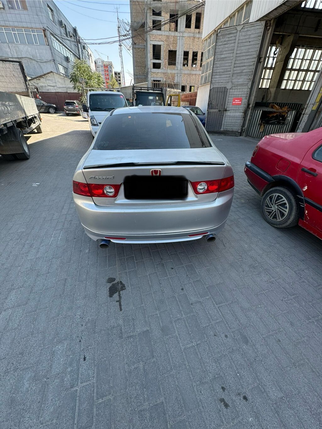 Honda Accord 2002 г., 2.4 л, автомат: фото 7