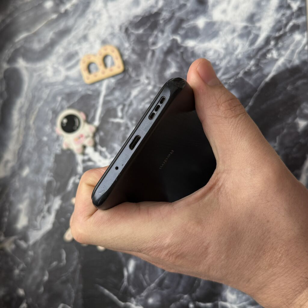 Redmi, Redmi 9C, Б/у, 32 ГБ, цвет - Черный, 2 SIM: фото 2