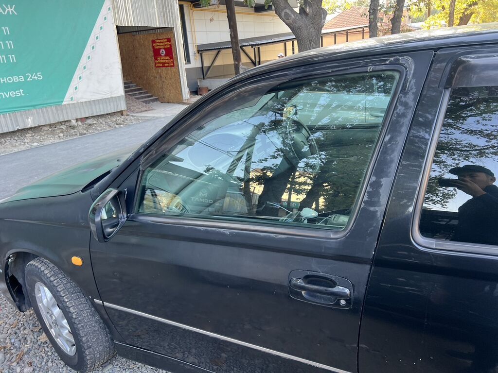 Toyota Vista: 1999 г., 2 л, Автомат, Бензин, Универсал: фото 2