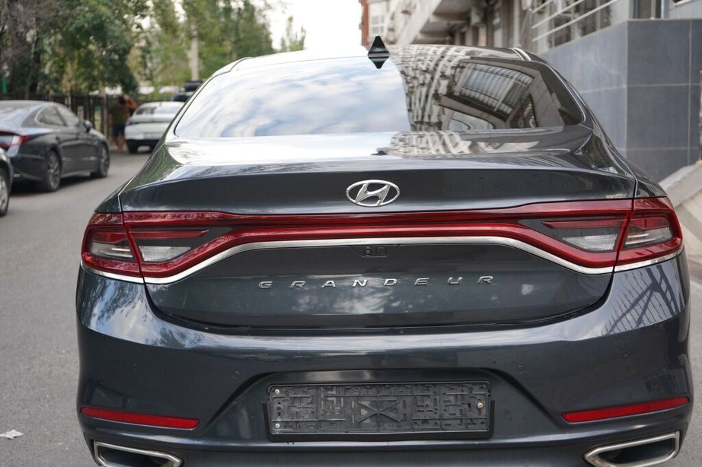 Hyundai Grandeur: 2019 г., 2.4 л, Автомат, Бензин, Седан: фото 3