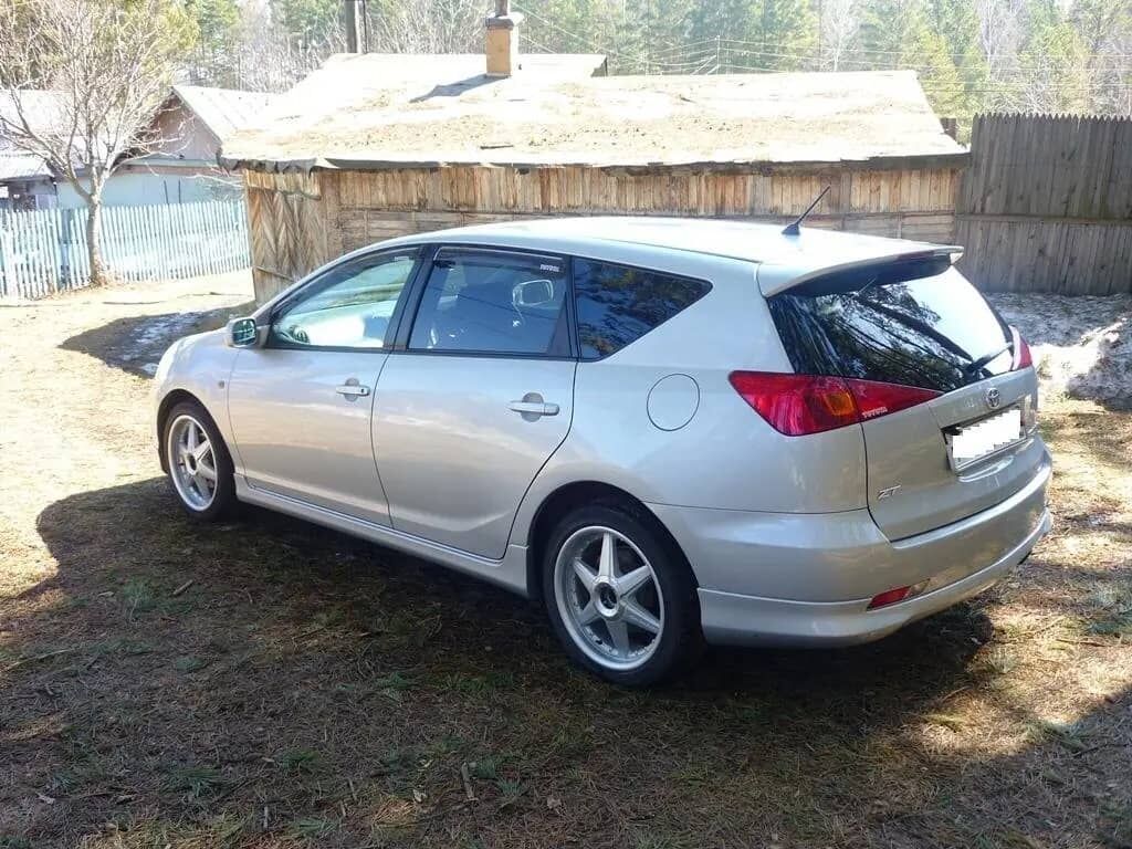 Toyota Caldina