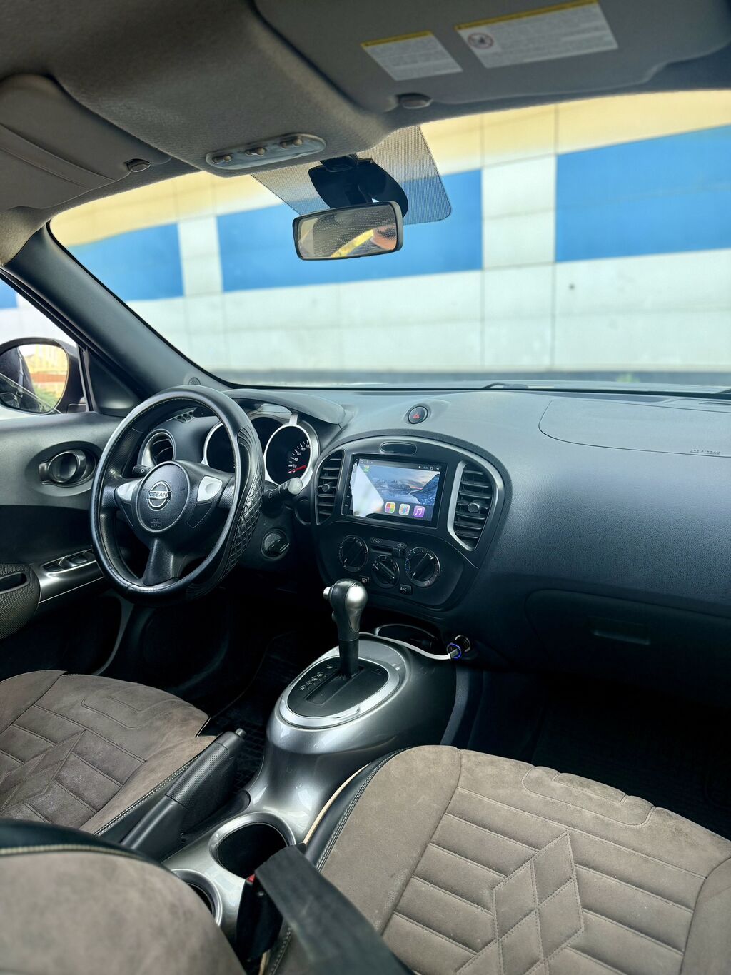 Nissan Juke: 2012 г., 1.6 л, Автомат, Бензин, Кроссовер: фото 7