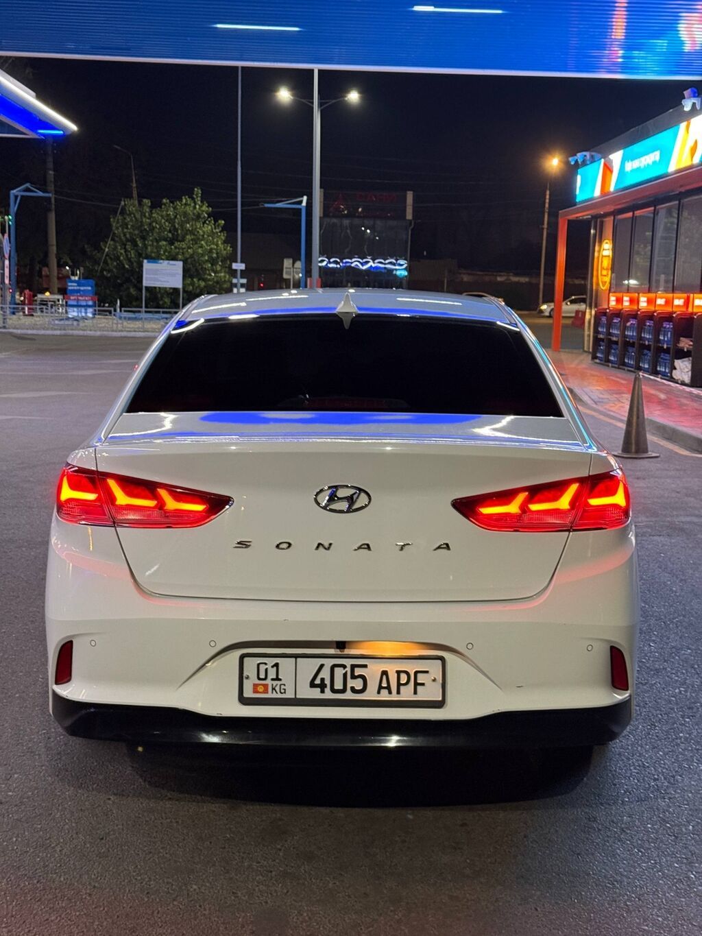 Hyundai Sonata: 2018 г., 2 л, Автомат, Газ, Седан: фото 1